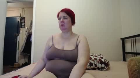 Nikoletta online show from January 2025 02:11:01 PM