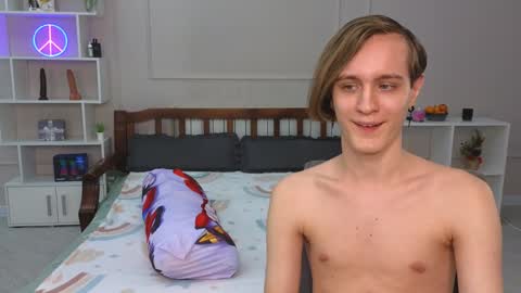 Snapshot of nikompell chatting on January 2025 02:25:01 AM niko online show from January 2025 02:25:01 AM