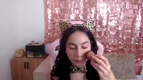 Snapshot of niky_blue chatting on October 2025 11:22:01 AM niky_blue online show from October 2025 11:22:01 AM