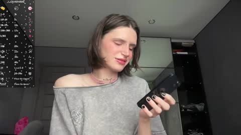 Snapshot of niky_long chatting on June 2026 01:15:02 PM Niky online show from June 2026 01:15:02 PM