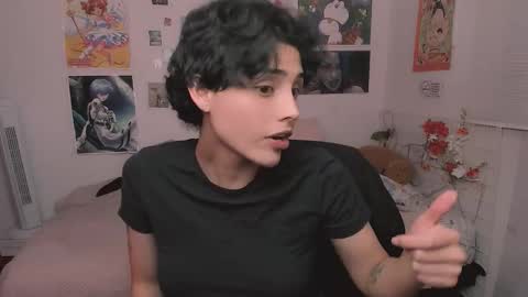 Snapshot of nikylaine chatting on December 2025 11:00:02 PM Nikylaine online show from December 2025 11:00:02 PM