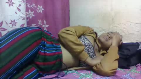 nilah online show from October 2025 07:04:02 PM