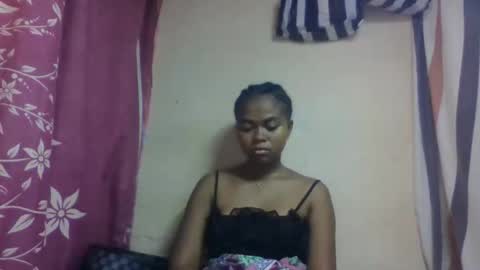 nilah online show from November 2025 02:23:01 AM