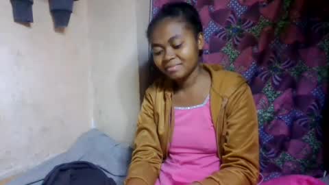 Snapshot of nilahmarie chatting on June 2026 06:51:01 PM nilah online show from June 2026 06:51:01 PM