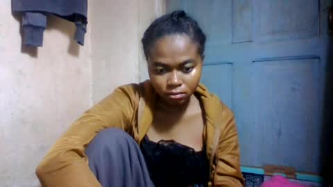 Snapshot of nilahmarie chatting on July 2026 03:23:01 AM nilah online show from July 2026 03:23:01 AM
