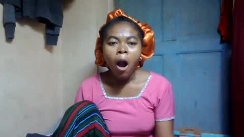 Snapshot of nilahmarie chatting on July 2026 05:32:01 AM nilah online show from July 2026 05:32:01 AM