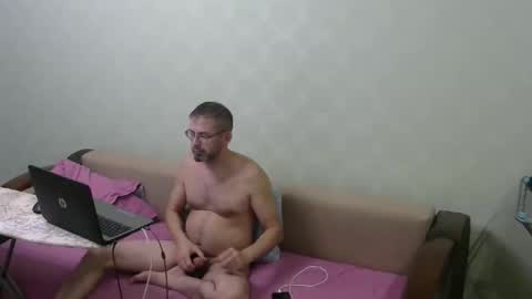 nilko80 online show from June 2026 06:10:02 PM