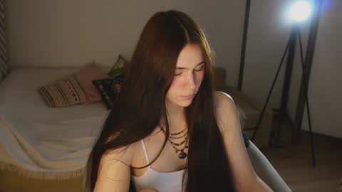 Jennet online show from July 2026 07:30:01 PM