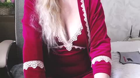 Snapshot of nimfalove chatting on February 2025 08:29:01 AM Nimfalove online show from February 2025 08:29:01 AM