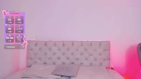 Nina Fox  online show from November 2025 01:12:02 PM