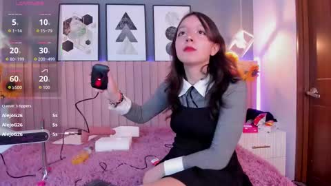 nina_ford_ online show from February 2026 03:29:02 AM