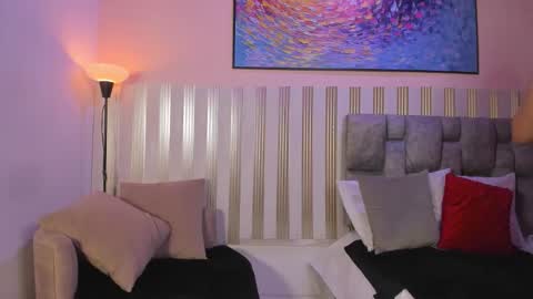 Snapshot of nina_glow_ chatting on February 2026 11:42:02 AM nina_glow_ online show from February 2026 11:42:02 AM