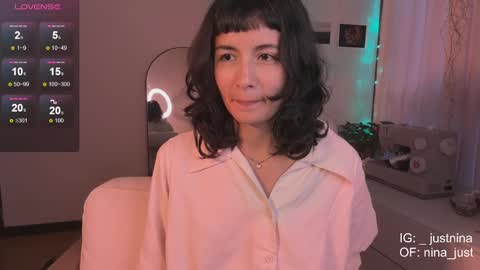 Nina.  online show from January 2025 10:39:01 PM