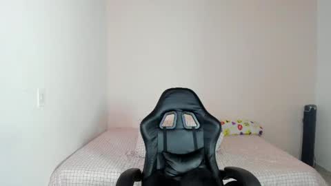  Nina  online show from April 2026 01:42:02 AM