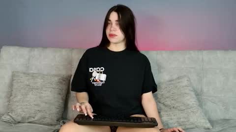 Ninna online show from March 2026 12:56:02 PM