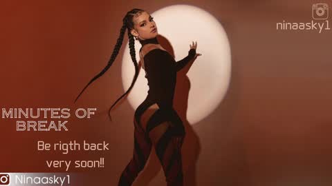 Snapshot of ninaa_sky chatting on December 2024 03:39:01 PM    online show from December 2024 03:39:01 PM