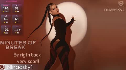 Snapshot of ninaa_sky chatting on January 2025 09:03:01 PM    online show from January 2025 09:03:01 PM