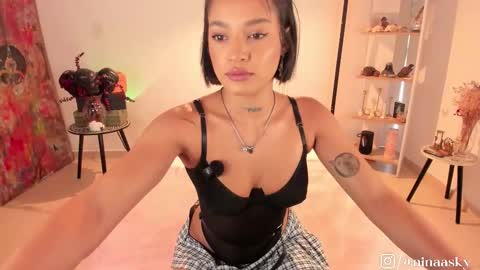 Snapshot of ninaa_sky chatting on October 2025 02:29:01 PM    online show from October 2025 02:29:01 PM