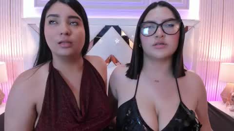 Nina online show from December 2025 12:38:02 AM