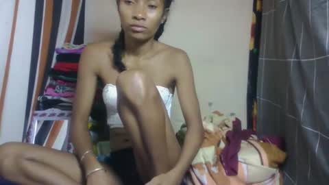 ninaeaa online show from March 2026 10:49:02 PM