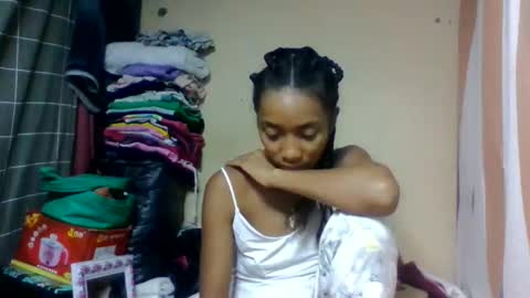 ninaeaa online show from May 2026 06:49:02 PM