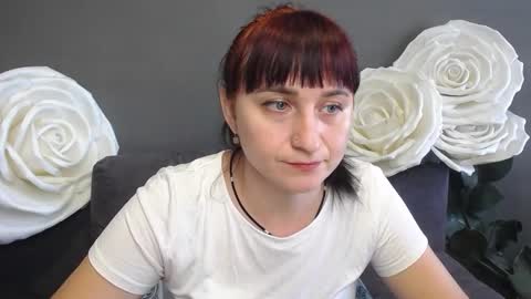 ninaflawlees online show from September 2025 11:55:01 AM