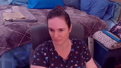 Nina Jaymes online show from November 2025 01:18:02 AM