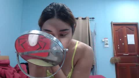 Snapshot of ninewladyboy chatting on October 2025 08:40:02 PM ninew online show from October 2025 08:40:02 PM