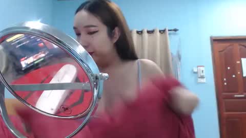 Snapshot of ninewladyboy chatting on October 2025 01:25:01 AM ninew online show from October 2025 01:25:01 AM