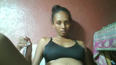 Snapshot of ninie246746 chatting on January 2025 01:07:01 PM ninie246746 online show from January 2025 01:07:01 PM