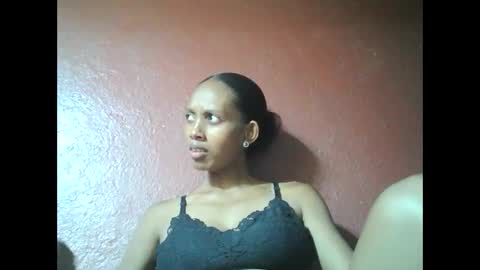 Snapshot of ninie246746 chatting on February 2025 09:52:02 AM ninie246746 online show from February 2025 09:52:02 AM