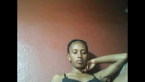 Snapshot of ninie246746 chatting on February 2025 01:27:01 PM ninie246746 online show from February 2025 01:27:01 PM