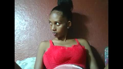 Snapshot of ninie246746 chatting on February 2025 05:34:01 AM ninie246746 online show from February 2025 05:34:01 AM