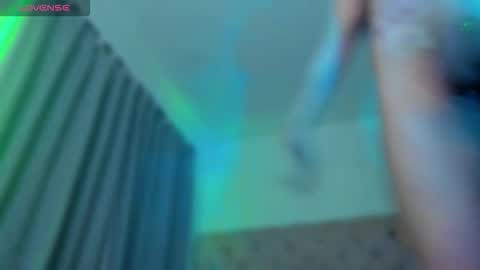 Ninon Beart online show from March 2026 06:19:02 AM