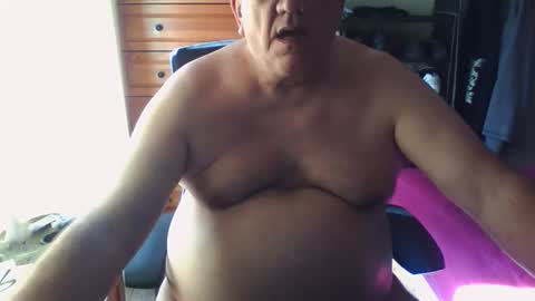 Dennis online show from October 2025 02:07:02 PM