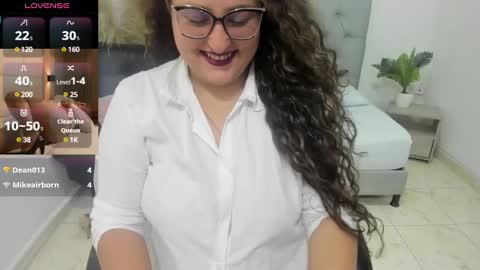 Snapshot of niraksil chatting on December 2024 12:49:01 PM Niraksil online show from December 2024 12:49:01 PM