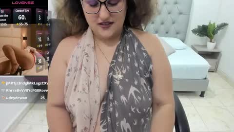 Snapshot of niraksil chatting on February 2025 03:09:02 PM Niraksil online show from February 2025 03:09:02 PM