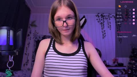 Tears Lora online show from December 2024 04:32:01 PM