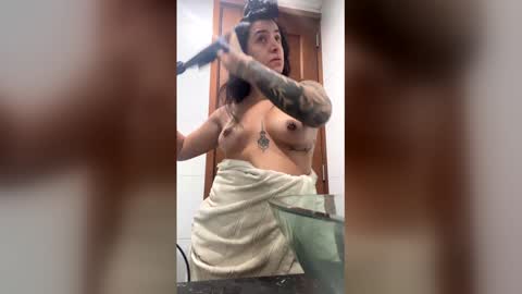 Noa Blue online show from March 2026 10:54:02 AM