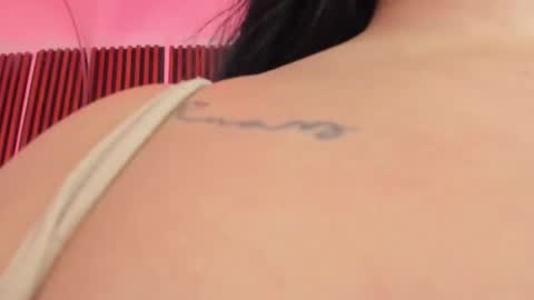 noa_perez9 online show from January 2026 06:42:02 PM