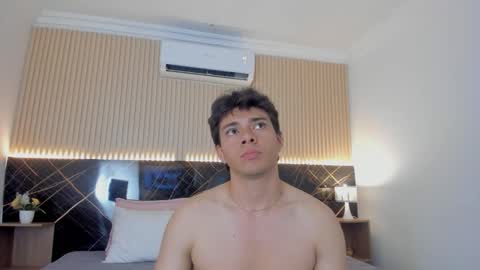 Noah online show from December 2025 07:12:02 PM