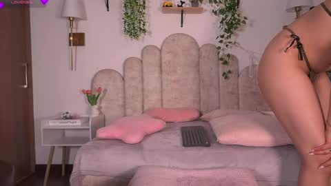 noah__23 online show from April 2026 10:48:01 PM