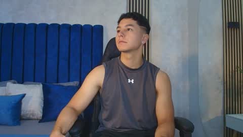 Snapshot of noah_clarkk chatting on June 2026 05:45:01 PM Noah online show from June 2026 05:45:01 PM