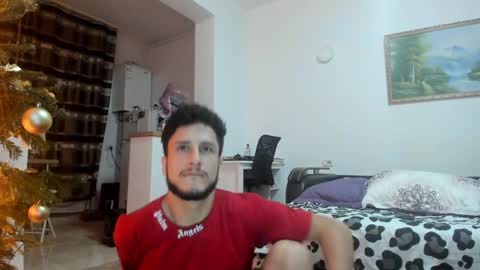 Snapshot of noah_happy07 chatting on December 2024 07:31:02 PM Noah online show from December 2024 07:31:02 PM