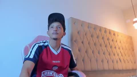 noah_jacksxn online show from June 2026 07:55:01 AM