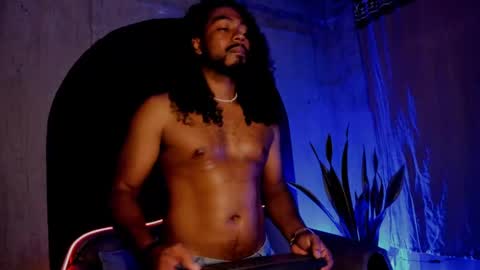 Noah online show from December 2024 05:28:02 AM