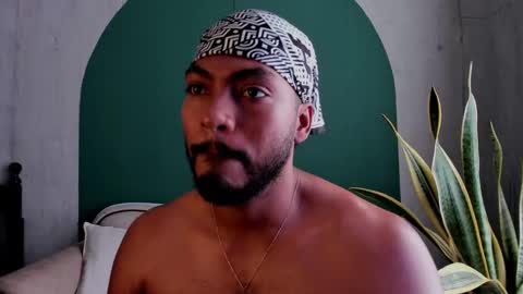 Noah online show from February 2025 06:13:02 PM