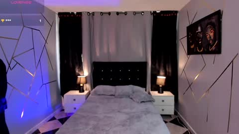 noah_smith04 online show from January 2025 03:41:01 PM