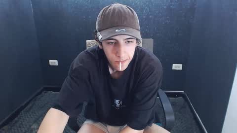 noah_sokolov online show from November 2025 07:56:02 PM