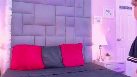 Noah   online show from December 2025 11:50:01 AM